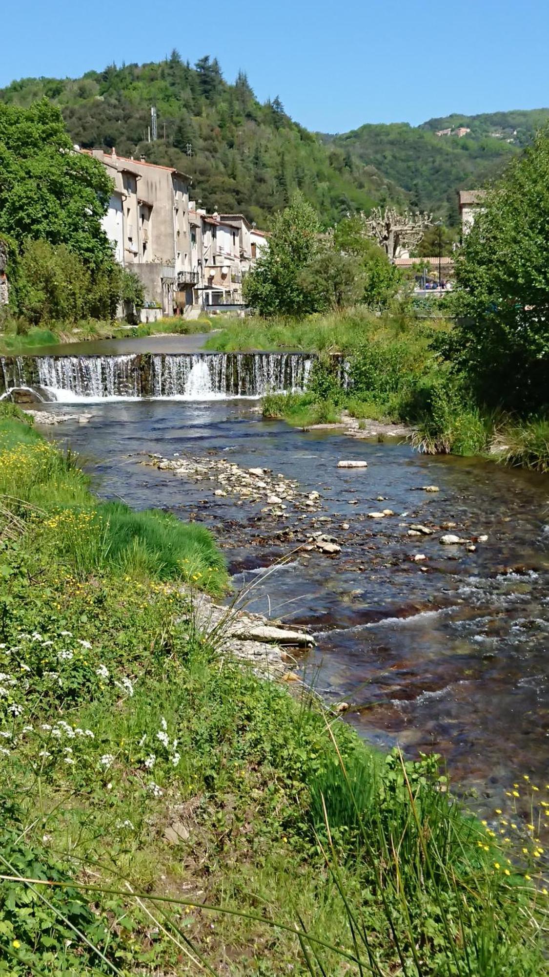 Gite En Cevennes Du Sud, Bergerie Restauree Au Rez De Jardin D'Une Bastide Avec Piscine, Vue Exceptionnelle, Authenticite Et Confort Saint-Laurent-le-Minier المظهر الخارجي الصورة